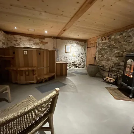 Alpen Charme - D'hotes Et Gsteig