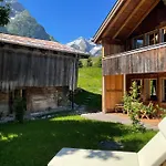 Alpen Charme - D'hotes Et Gsteig
