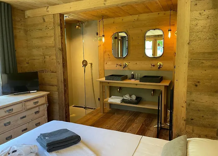 Alpen Charme - D'hotes Et