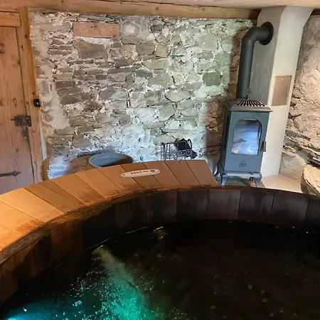 לינה וארוחת בוקר Alpen Charme - D'hotes Et